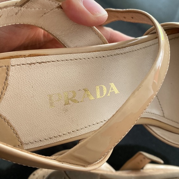 Prada patent leather sandals sz 6 - Picture 3 of 5